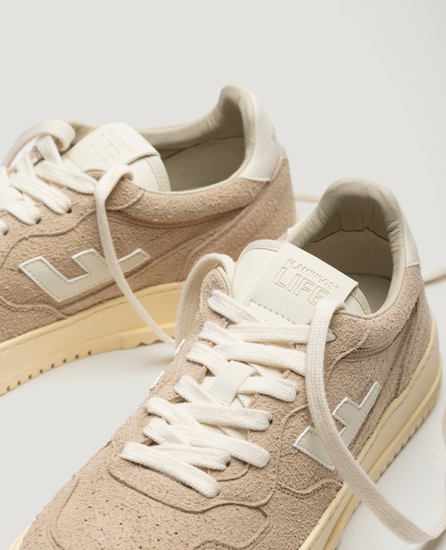 VENTURA HAIRY SUEDE DUNE