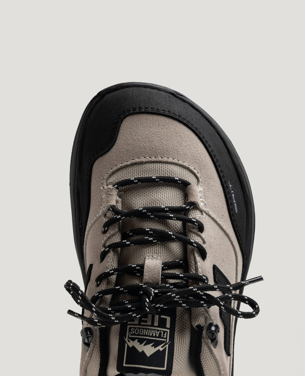 ZERO GRIT Ecru barefoot sneaker – close-up of the wide toe box from above
