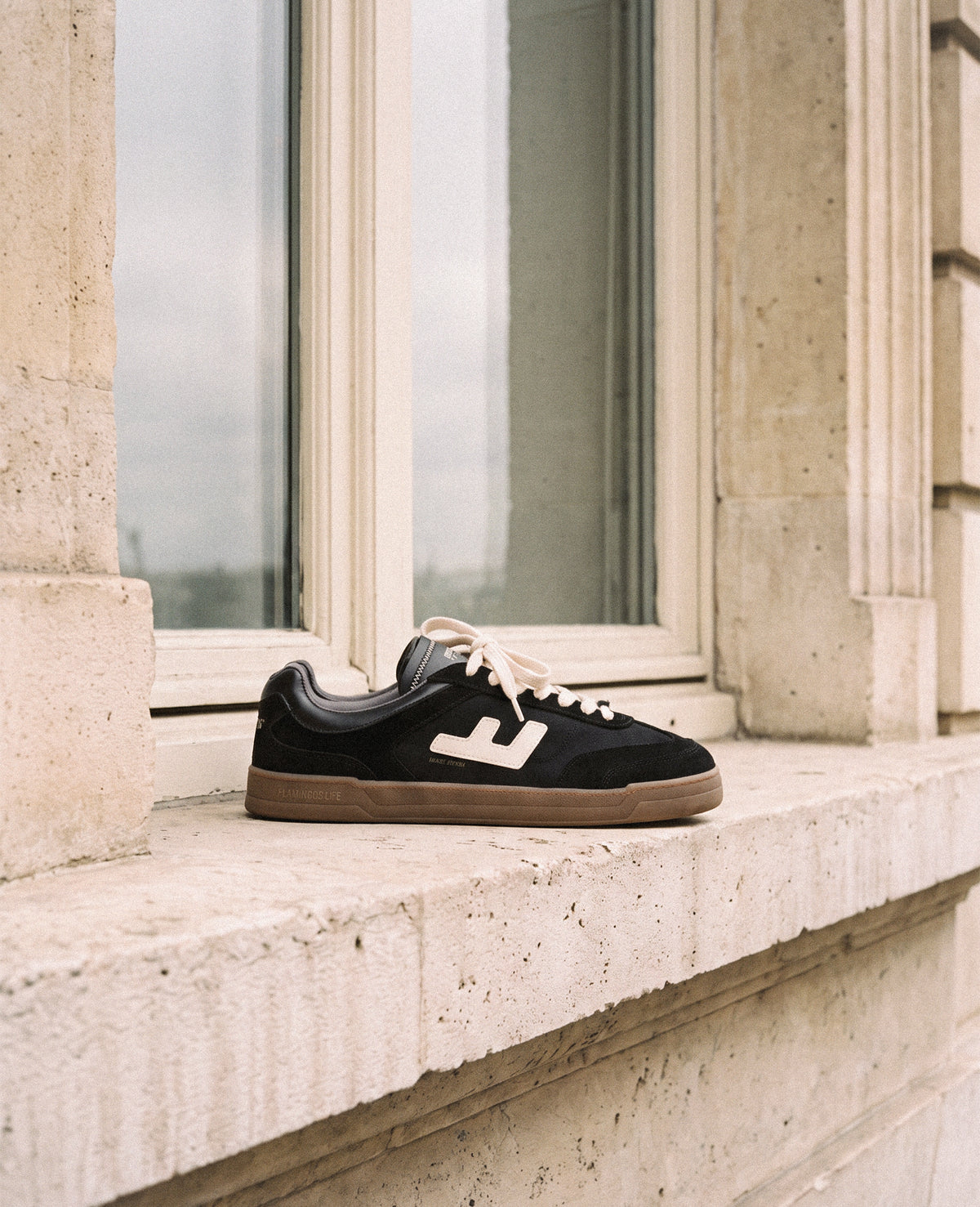 ZERO TENNIS BLACK GUM