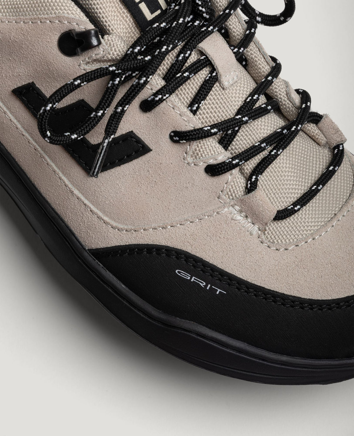 Rubber toe and heel reinforcement